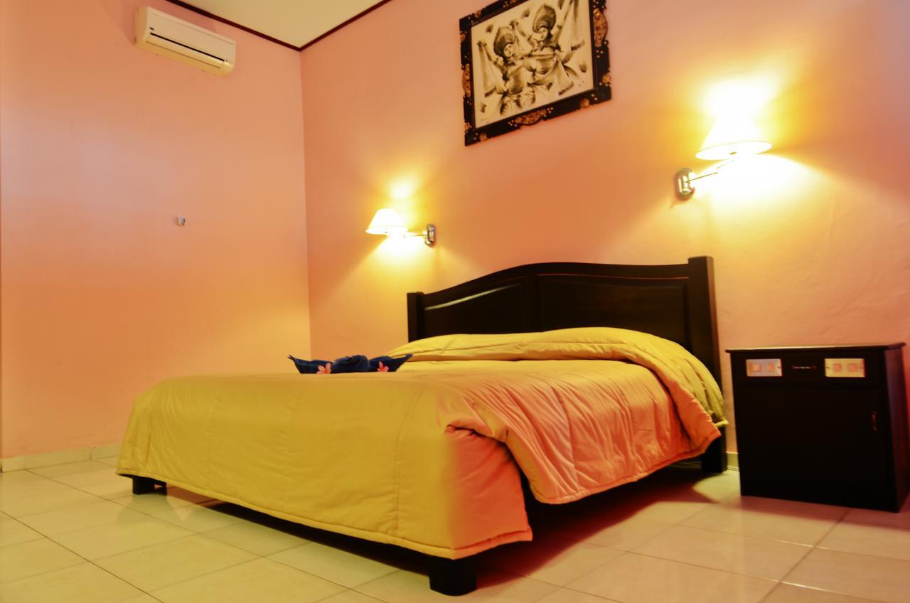 Pesona Beach Inn Kuta Lombok Exterior foto